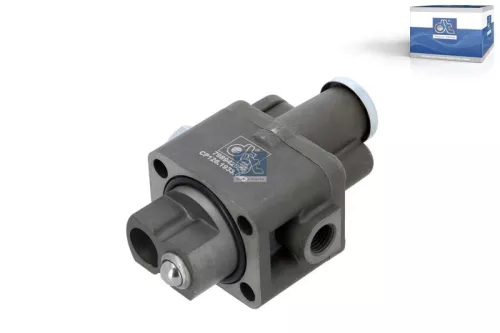 Switch, splitter gearbox